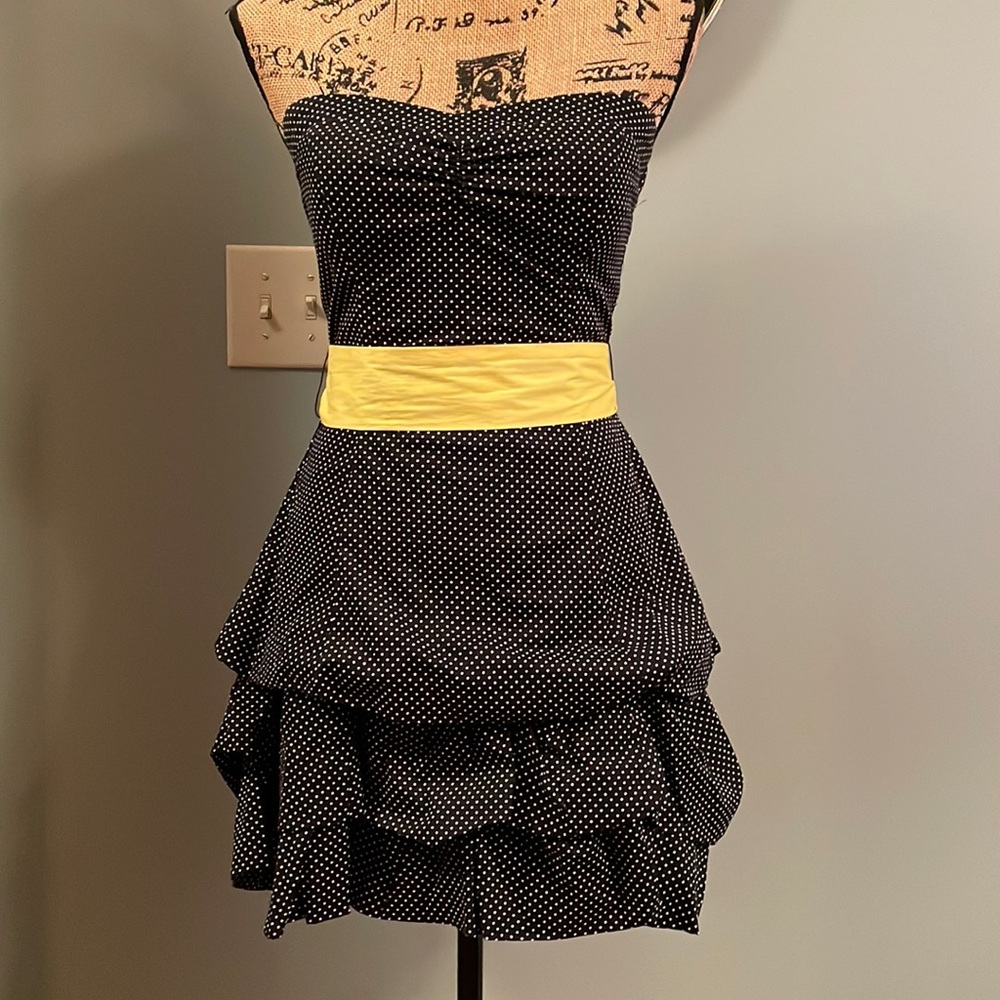 Speechless strapless dress size 3.
